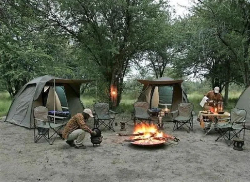 camping in uganda 